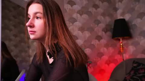 Frances  Next streams Thu Fri Sat 8am -  4pm GMT3 online show from 04.12.26