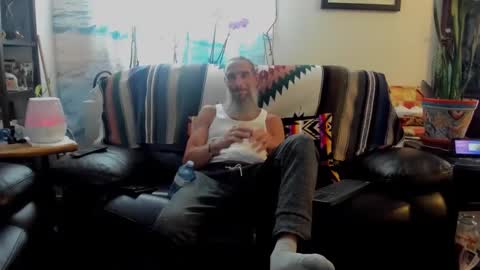 Snapshot of mindphuk chatting on 02.05.25 mindphuk online show from 02.05.25