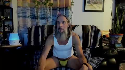 Snapshot of mindphuk chatting on 02.08.25 mindphuk online show from 02.08.25