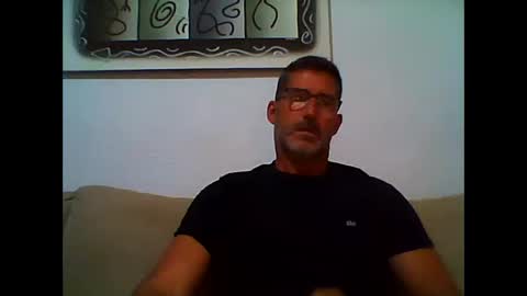 Snapshot of mindthestep chatting on 04.29.26 MIND online show from 04.29.26