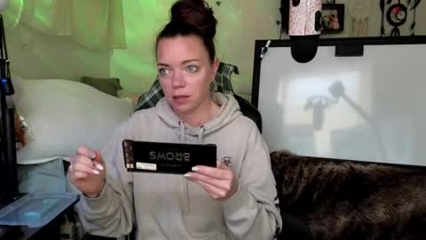 Snapshot of mindymars chatting on 03.04.26 Mindy Mars online show from 03.04.26