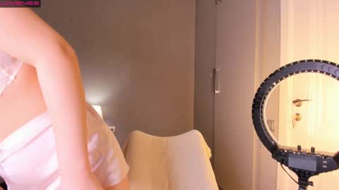 minnie_jin online show from 03.01.25