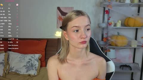 Mary  is here 3 My favorite patterns 77143222321Try my private online show from 11.25.25