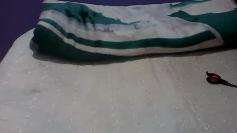 Snapshot of minnisex chatting on 12.22.24 Minni Sex online show from 12.22.24