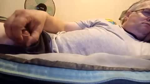 Snapshot of minos60200 chatting on 10.28.25 Stephano online show from 10.28.25