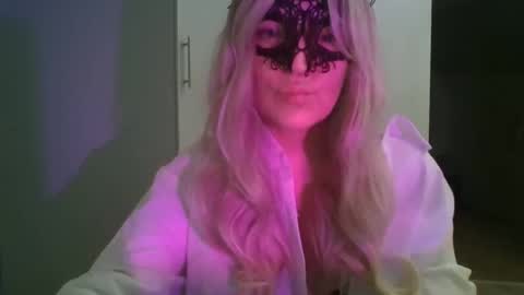 Margo online show from 11.17.25