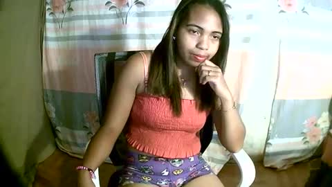 Snapshot of miorah chatting on 02.02.25 miorah online show from 02.02.25