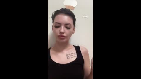 Snapshot of mira_bloempje chatting on 07.30.26 Mira online show from 07.30.26