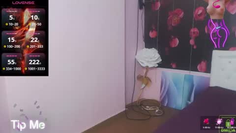 mira_cle_ online show from 10.10.25