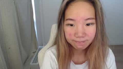 mira_g online show from 10.06.25