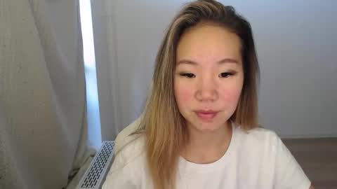 mira_g online show from 10.17.25