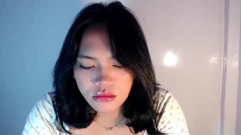 Snapshot of mira_luna222 chatting on 02.21.25 Mira Bella online show from 02.21.25