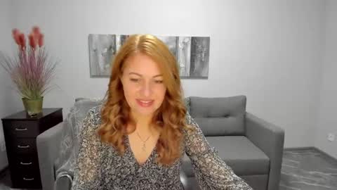 Snapshot of mira_whites chatting on 02.21.25 Mira online show from 02.21.25