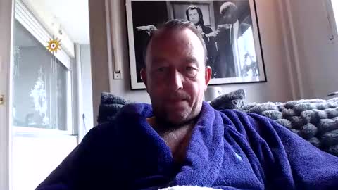 Snapshot of miracolix_030 chatting on 11.30.25 Ben online show from 11.30.25