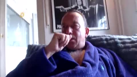 Snapshot of miracolix_030 chatting on 12.04.25 Ben online show from 12.04.25