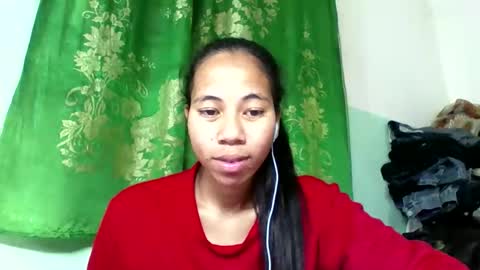 Snapshot of mirah881 chatting on 09.11.25 mirah881 online show from 09.11.25