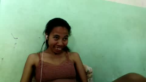 Snapshot of mirah881 chatting on 09.18.25 mirah881 online show from 09.18.25