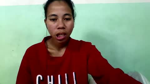 Snapshot of mirah881 chatting on 10.13.25 mirah881 online show from 10.13.25