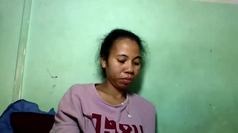 Snapshot of mirah881 chatting on 05.18.26 mirah881 online show from 05.18.26