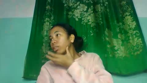 Snapshot of mirah881 chatting on 06.10.26 mirah881 online show from 06.10.26