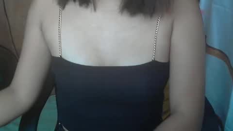 Snapshot of mirana_xxx chatting on 02.05.25 Im Ping online show from 02.05.25