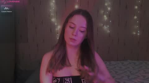 Kira online show from 02.17.25