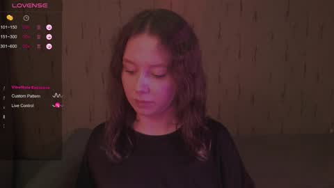 Kira online show from 09.17.25