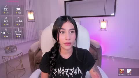 Snapshot of miranda_crawfor chatting on 04.27.26 miranda_crawfor online show from 04.27.26