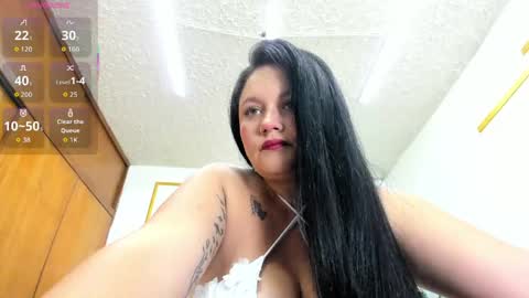 Snapshot of miranda_vegaa chatting on 05.26.26 Miranda Vegaa online show from 05.26.26