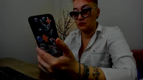 mirandagill online show from 02.25.25