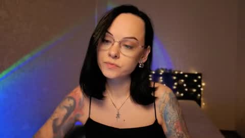 MiraSkyy online show from 05.17.26