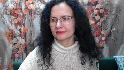 Miroslava Happi online show from 04.10.26