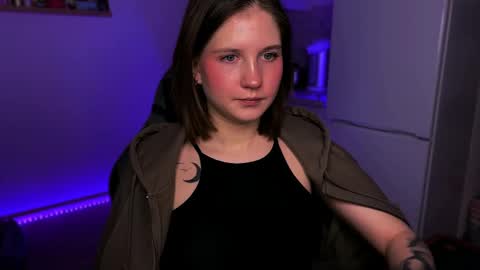 Snapshot of mirrameow chatting on 02.24.25 Mira online show from 02.24.25