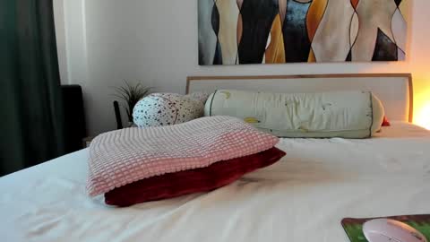 Snapshot of mis_eva chatting on 02.03.26 Eva online show from 02.03.26