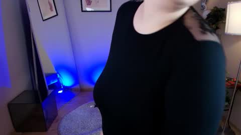 Ivy online show from 01.11.26