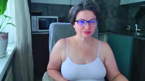 Snapshot of mishamilf chatting on 07.15.26 Misha online show from 07.15.26