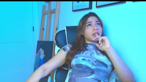 instagram   mishell hadid online show from 04.05.26