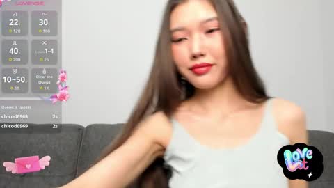 Snapshot of misowa chatting on 05.06.26 Miso online show from 05.06.26