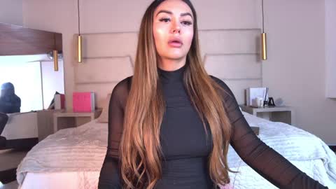 miss__ary_ online show from 04.18.26
