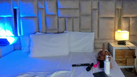 Snapshot of miss_abigail_ chatting on 04.24.26 Miss Abigail online show from 04.24.26