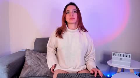 Alexa Sarmiento online show from 01.28.25