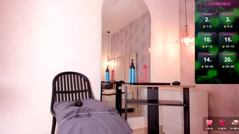 Amber  online show from 12.26.24