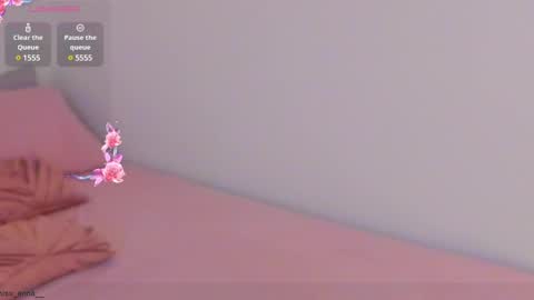 Snapshot of miss_anna__ chatting on 02.26.25 Anna online show from 02.26.25