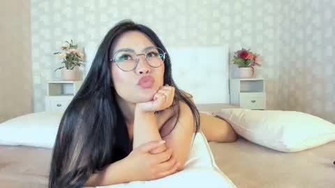Snapshot of miss_asia_one chatting on 06.29.26 Aiza online show from 06.29.26