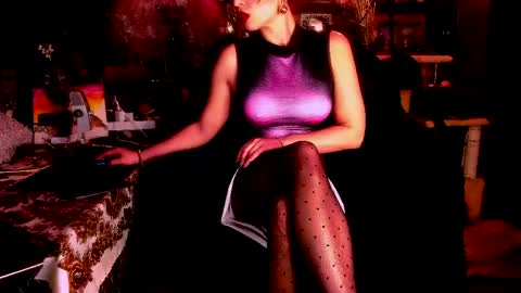 Snapshot of miss_asmodeus chatting on 04.19.26 missAsmodeus online show from 04.19.26