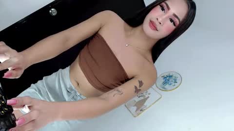 Snapshot of miss_azumix chatting on 05.09.26 AZUMI online show from 05.09.26