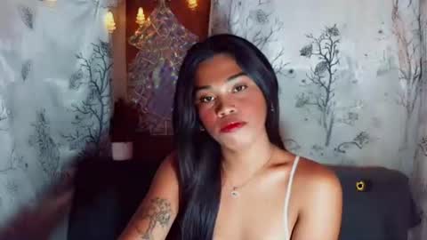 Snapshot of miss_bellah chatting on 04.25.26 Bellah online show from 04.25.26