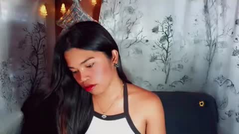 Snapshot of miss_bellah chatting on 04.28.26 Bellah online show from 04.28.26