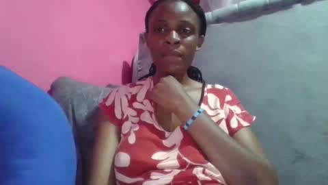 Snapshot of miss_belllo chatting on 10.01.25 miss_belllo online show from 10.01.25