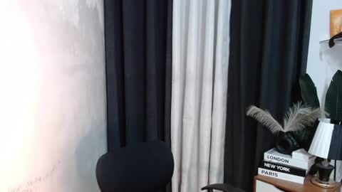 Snapshot of miss_briella chatting on 06.14.26 Briella online show from 06.14.26